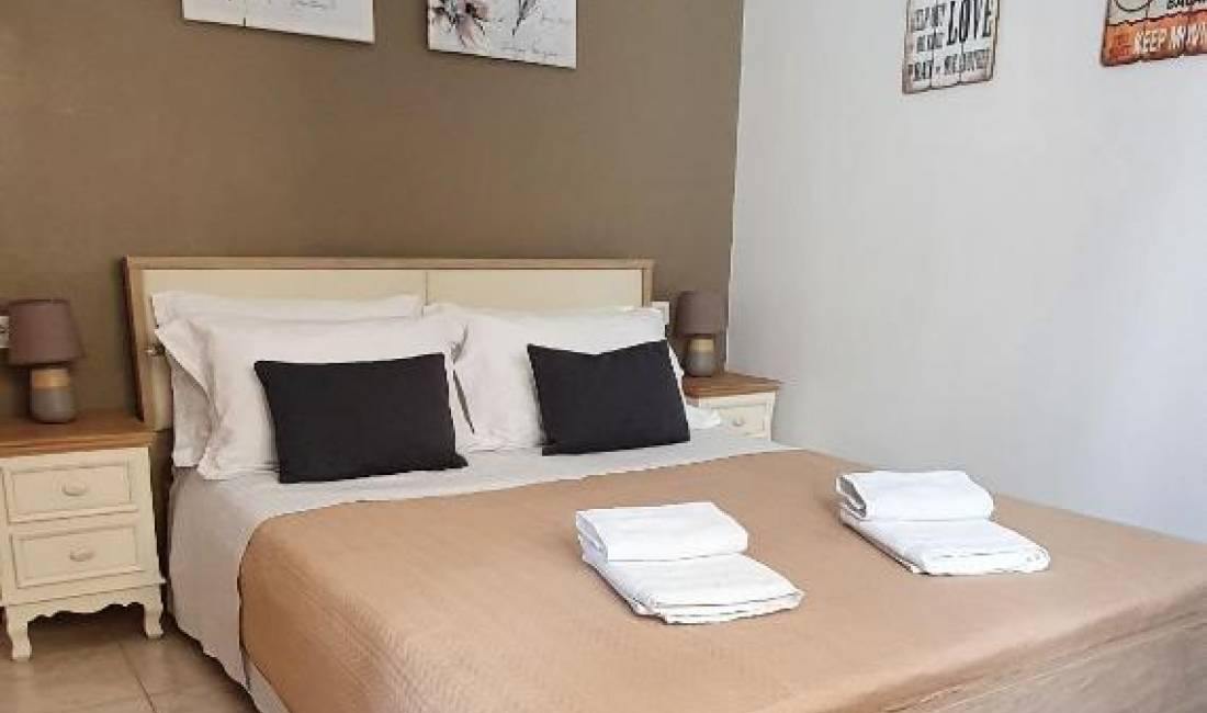 JEPET ME QERA HOTEL NE GOLEM (ID BH15) Durres