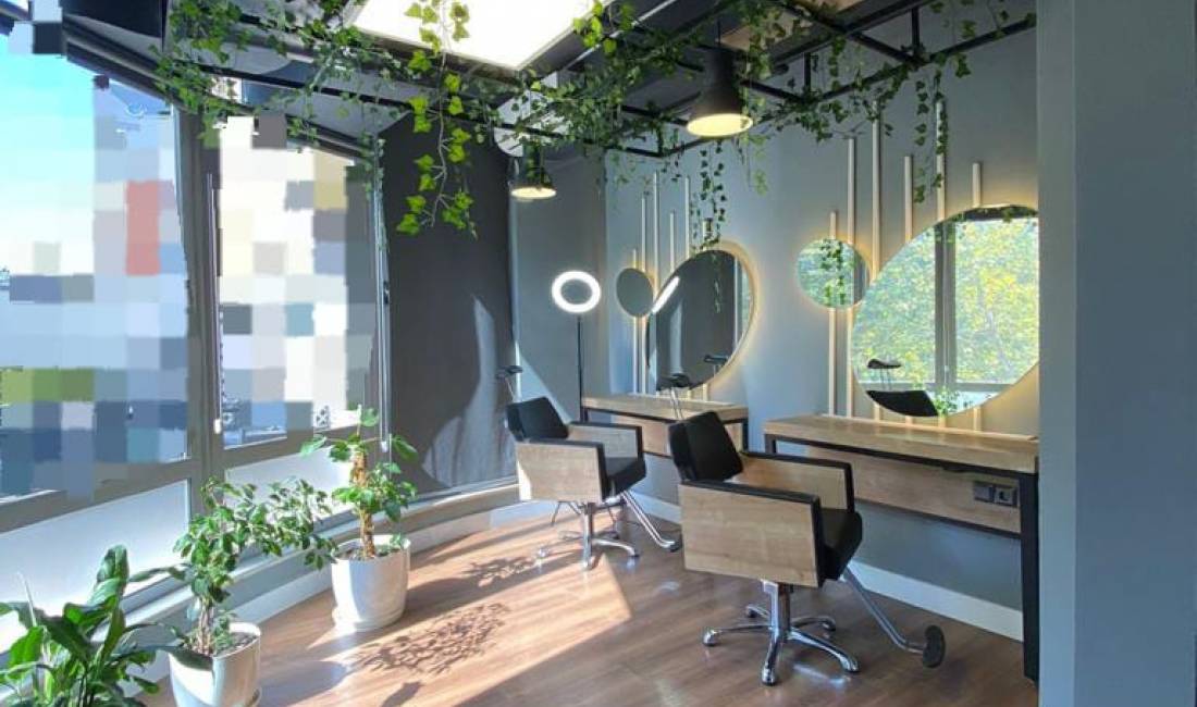 Jepet Me Qera Sallon Bukurie Tek Rruga E Kavajes (ID BD21456) Tirane