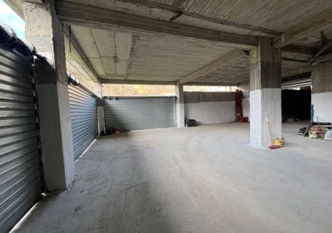 Ambient biznesi me qera 4+1 ne Tirane - 500 Euro