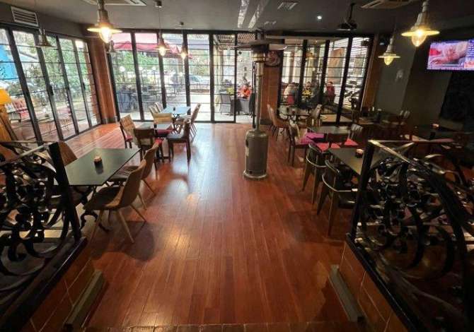 Ambient biznesi me qera 1+1 ne Tirane - 1,300 Euro