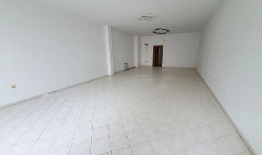 Dyqan Me Qera Prane Shkolles Se Baletit (ID BD21503) Tirane