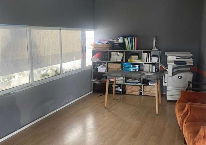 Ambient biznesi me qera 4+1 ne Tirane - 450 Euro