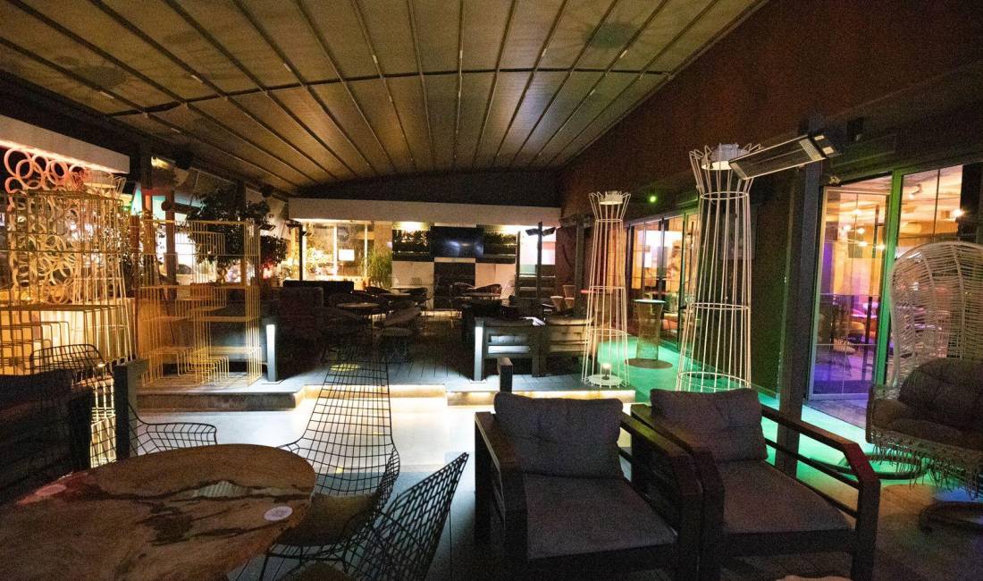 Lokal Me Qera Ne Bllok (ID BL2109) Tirane