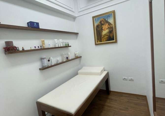 Ambient biznesi me qera 1+1 ne Tirane - 200 Euro