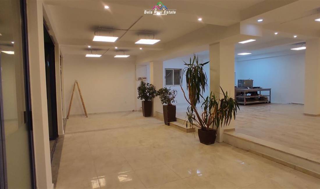 Dyqan Me Qera Tek Rruga 5 Maj (ID BD21537) Tirane