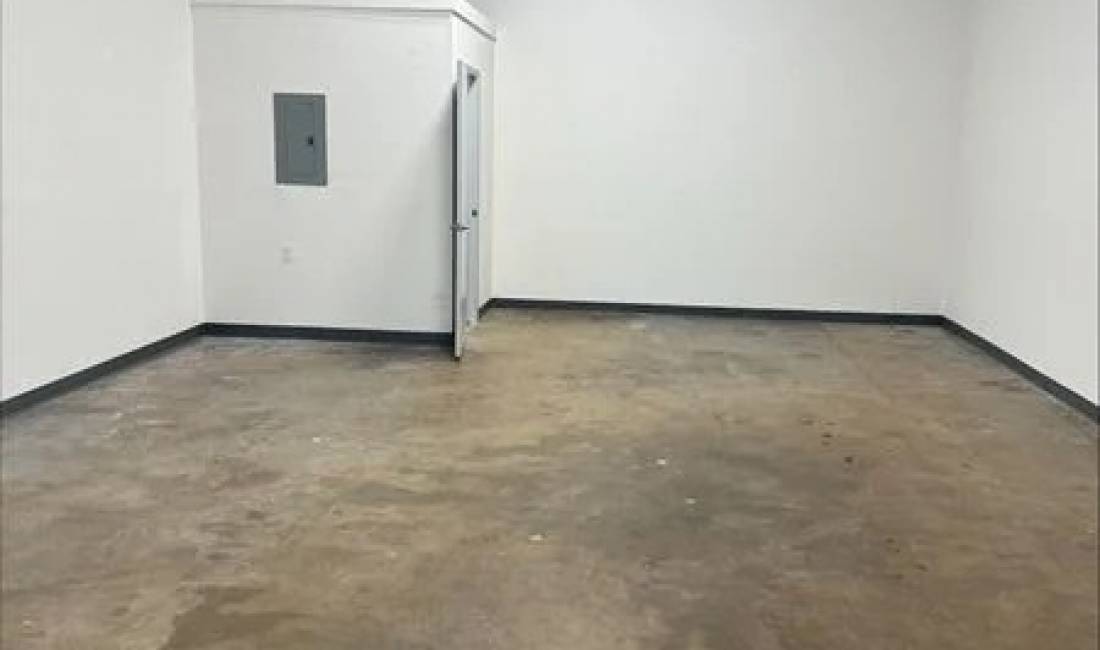 Magazine Me Qera Ne Misto Mame (ID BM180) Tirane