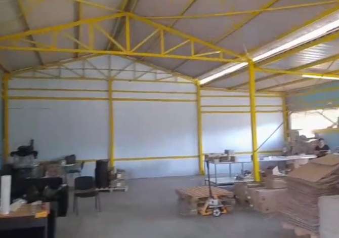 Ambient biznesi me qera 4+1 ne Tirane - 1,500 Euro