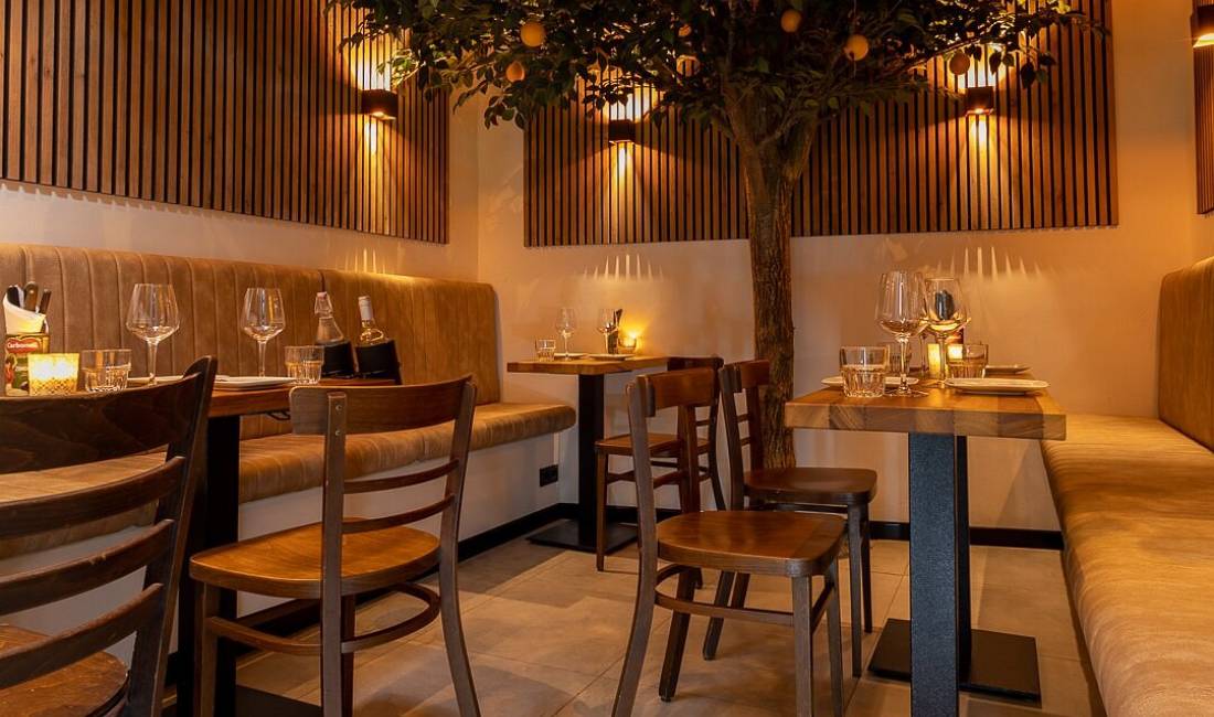  OKAZION !!! Shitet Lokal ne Myslym Shyr (ID BL027) Tirane