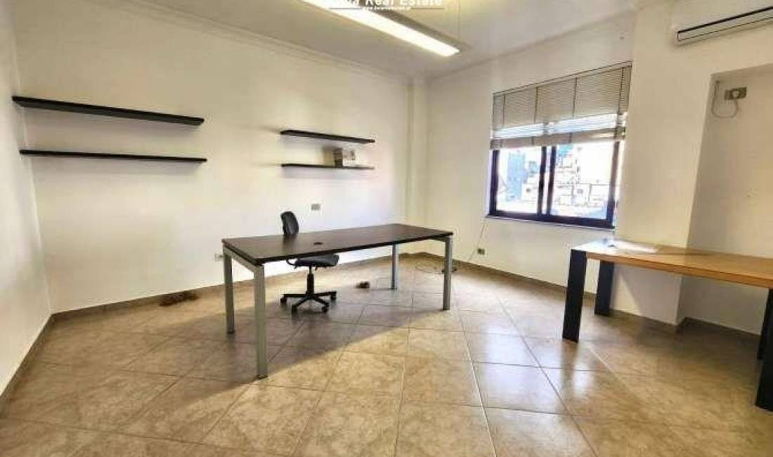 Zyre Me Qera Ne Bllok (ID BZ2396) Tirane