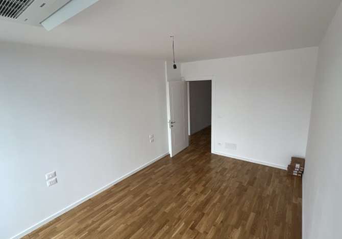 Business Property for Rent 3+1 in Tirana - 1,500 Euro