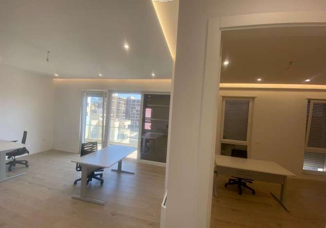 Business Property for Rent 3+1 in Tirana - 1,600 Euro