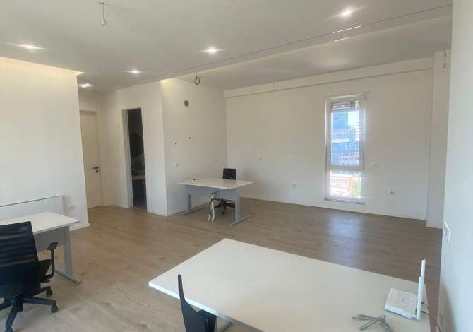 Business Property for Rent 3+1 in Tirana - 1,600 Euro