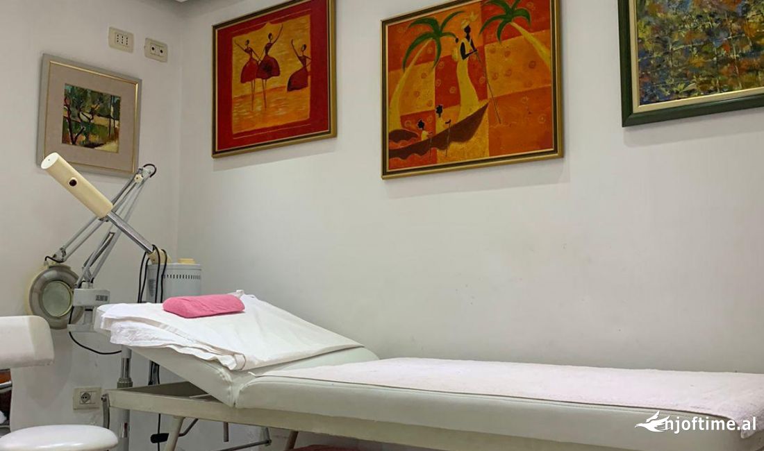 Qender Estetike me qera Tek Sheshi Willson (ID BD21592) Tirane.