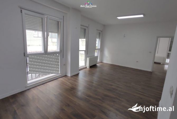 Business Property for Rent 3+1 in Tirana - 800 Euro