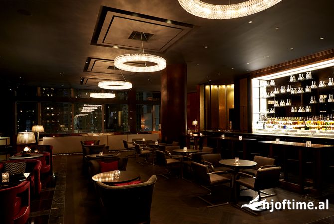 Ambiente Commerciale in Affitto 1+1 a Tirana - 2,000 Euro