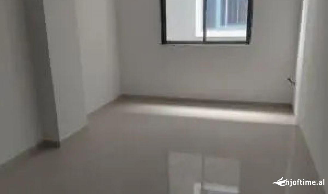 Zyre me qera tek Qytet Studenti (ID BZ2264) Tirane