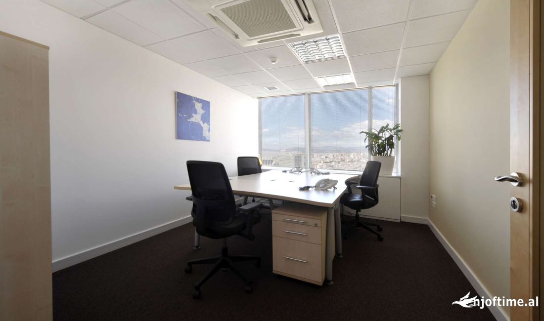 Zyre/Apartament Me Qera 2+1 Tek Rruga e Kavajes (ID BZ2416 ) Tirane