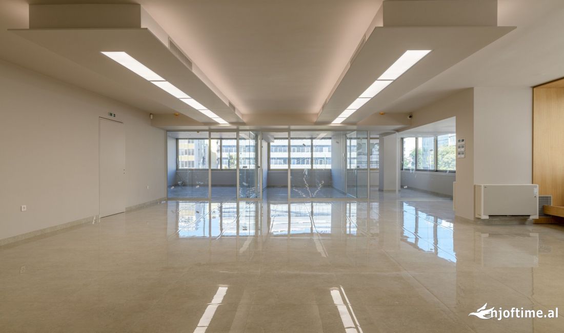 Zyre Me Qera ne Ali Dem (ID BZ2447) Tirane.​