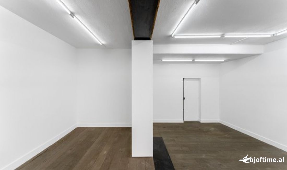 Dyqan Me Qera Ne Xhamllik (ID BD21619) Tirane