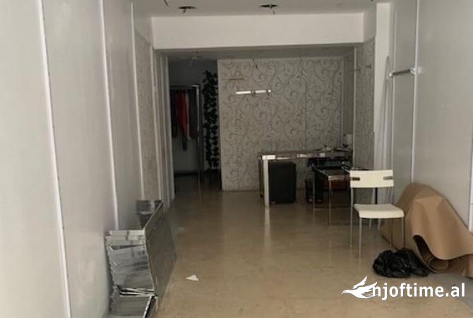 Business Property in Sale 1+1 in Tirana - 80,000 Euro