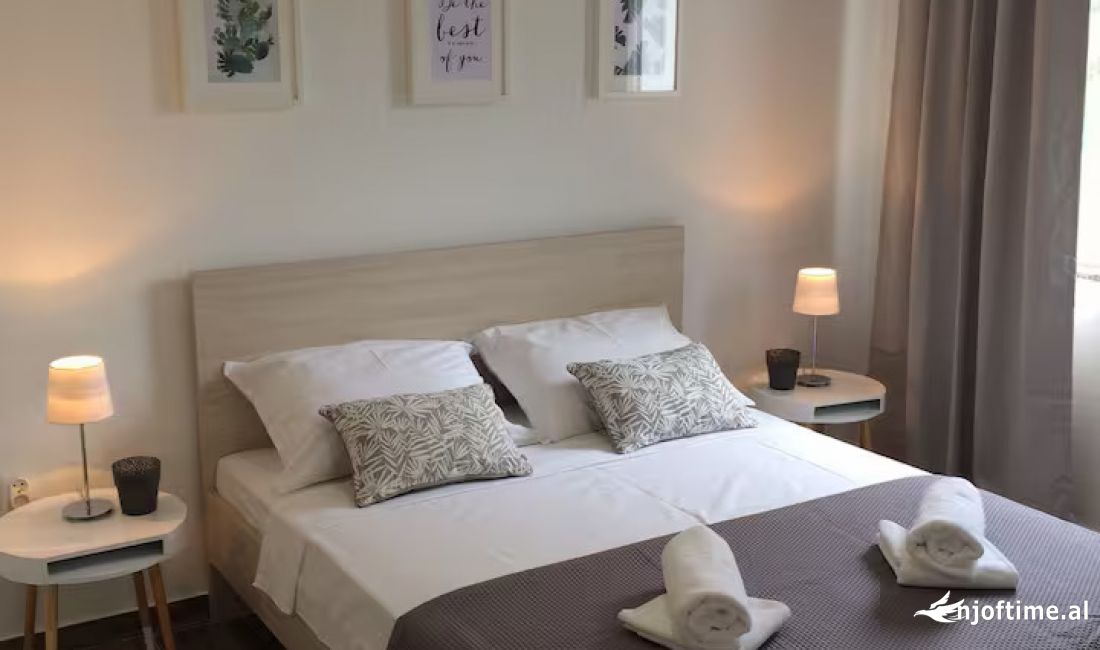 Shtepi ne shitje Apartament ne Tirane, 2+1, Mobilimi E mobiluar, Pagesa 181,000  Euro.