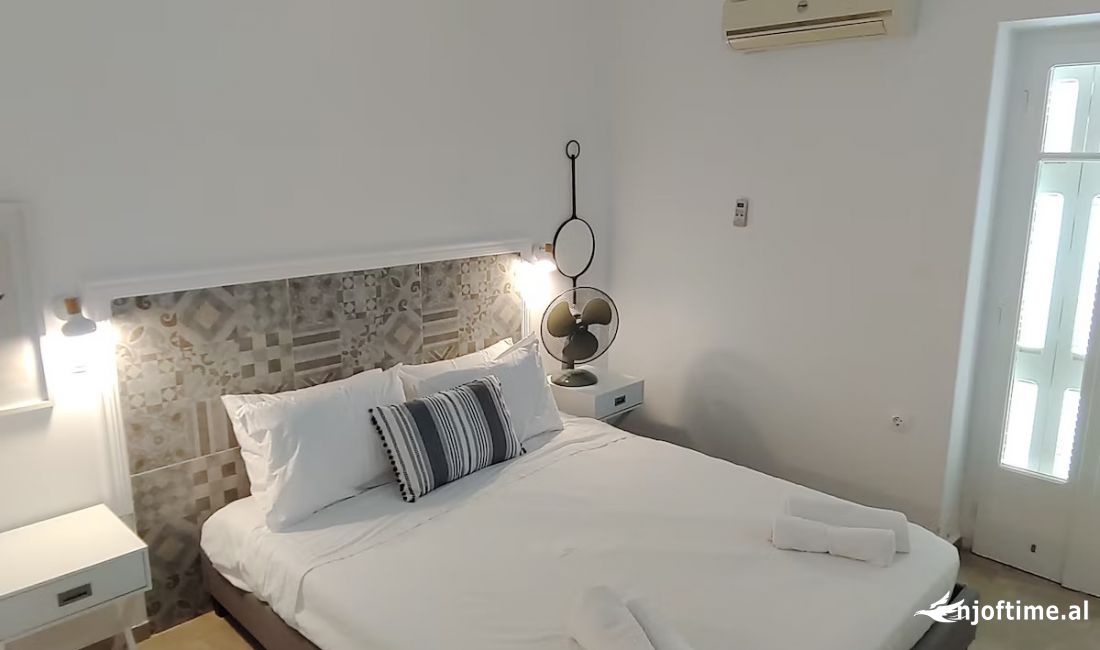 Appartamento in vendita a Tirana 2+1, Arredato