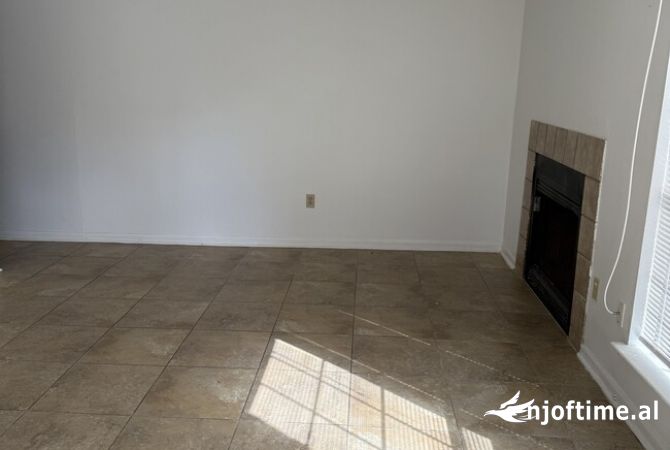 Ambient Biznesi/ Zyre me qera ne Kinostudio (ID BZ2573) Tirane