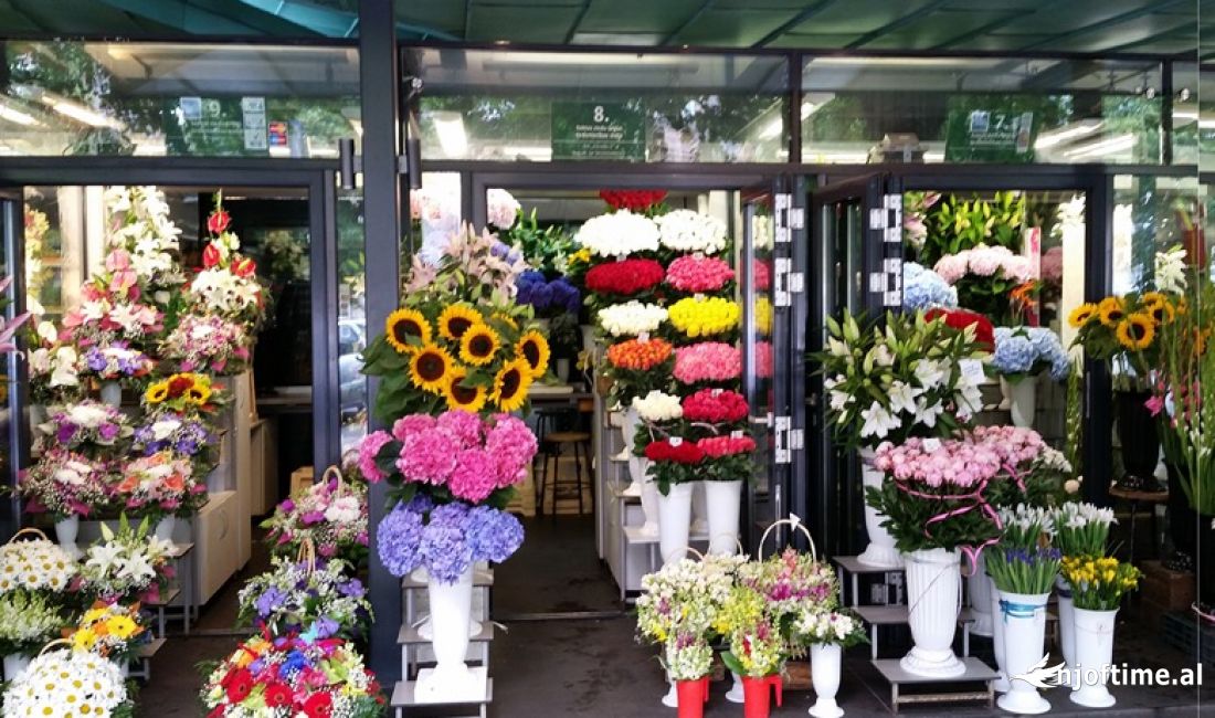 Shitet Biznes Dyqan Lulesh tek Selvia (ID BSHB147) Tirane