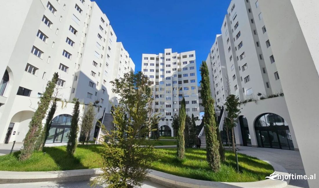 Shtepi ne shitje Apartament ne Tirane, 2+1, Mobilimi Bosh, pa mobiluar, Pagesa 185,600  Euro.