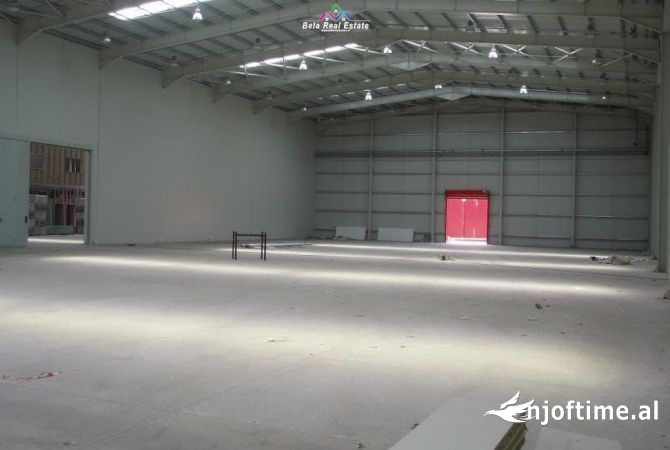 Magazine Me Qera Ne Tufine (ID BM246) Tirane.