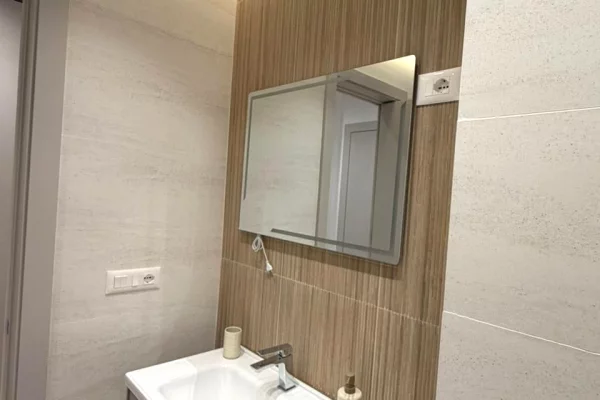 Shtepi me qera Apartament ne Tirane, 1+1, Mobilimi E mobiluar, Pagesa 75,000  Leke.