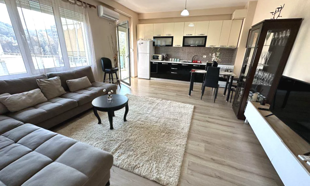 Apartment for rent in Tirana 2+1, Furnished