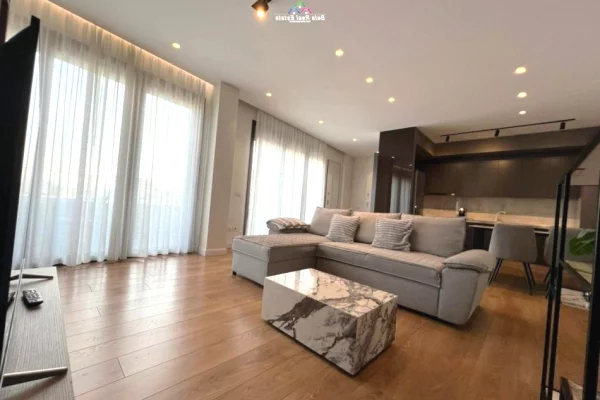 House for Rent 2+1 in Tirana - 1,800 Euro