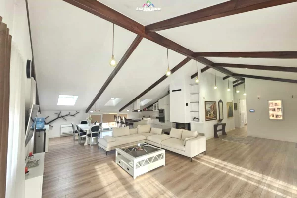 House for Rent 3+1 in Tirana - 2,200 Euro