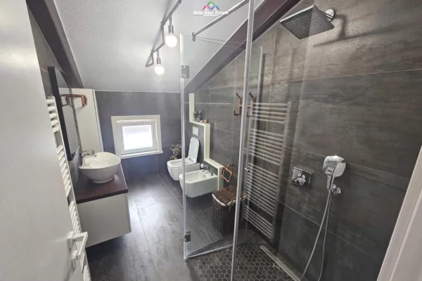 Apartment for rent in Tirana 3+1, Furnished