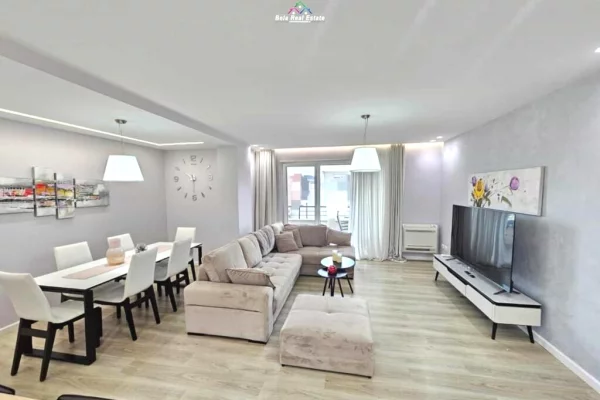 House for Rent 3+1 in Tirana - 1,350 Euro