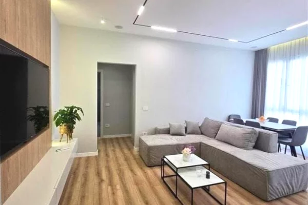 House for Rent 1+1 in Tirana - 1,300 Euro