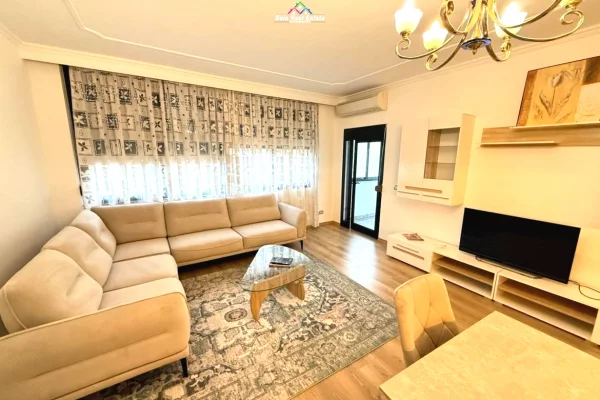 Shtepi me qera Apartament ne Tirane, 2+1, Mobilimi E mobiluar, Pagesa 1,150  Euro.