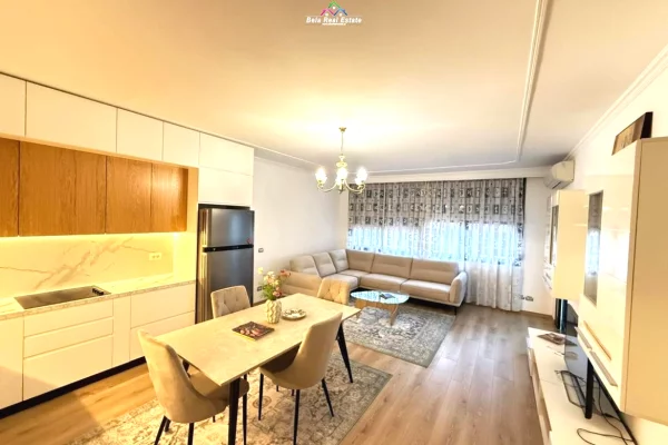 Shtepi me qera Apartament ne Tirane, 2+1, Mobilimi E mobiluar, Pagesa 1,150  Euro.