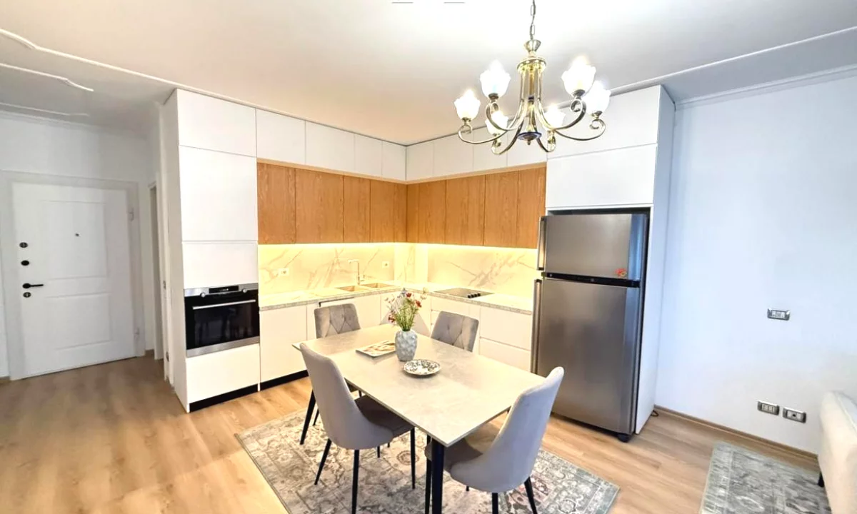 Shtepi me qera Apartament ne Tirane, 2+1, Mobilimi E mobiluar, Pagesa 1,150  Euro.