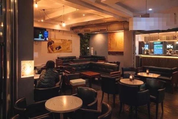 Biznese ne shitje 1+1 ne Tirane - 1,100 Euro