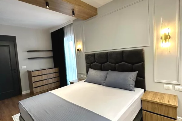 Casa in affitto 3+1 a Tirana - 2,800 Euro