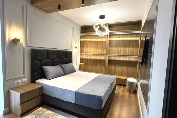 Appartamento in affitto a Tirana 3+1, Arredato