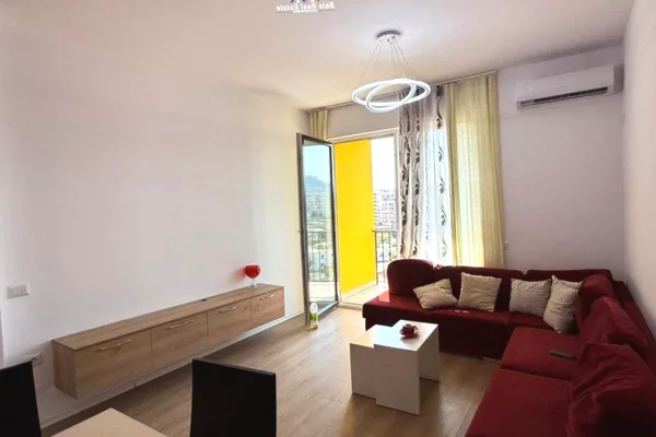 Casa in affitto 1+1 a Tirana - 450 Euro