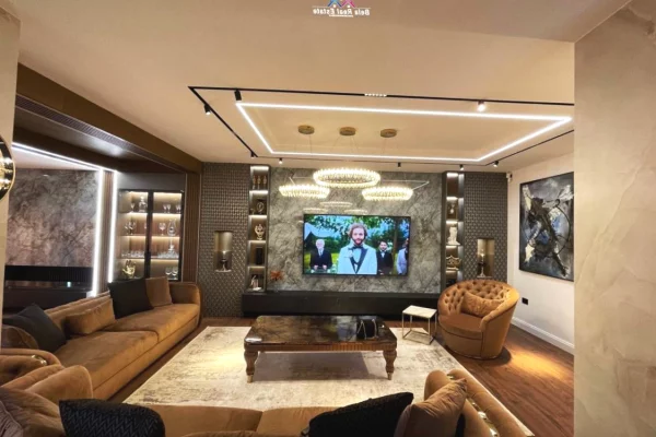 Casa in affitto 3+1 a Tirana - 4,500 Euro