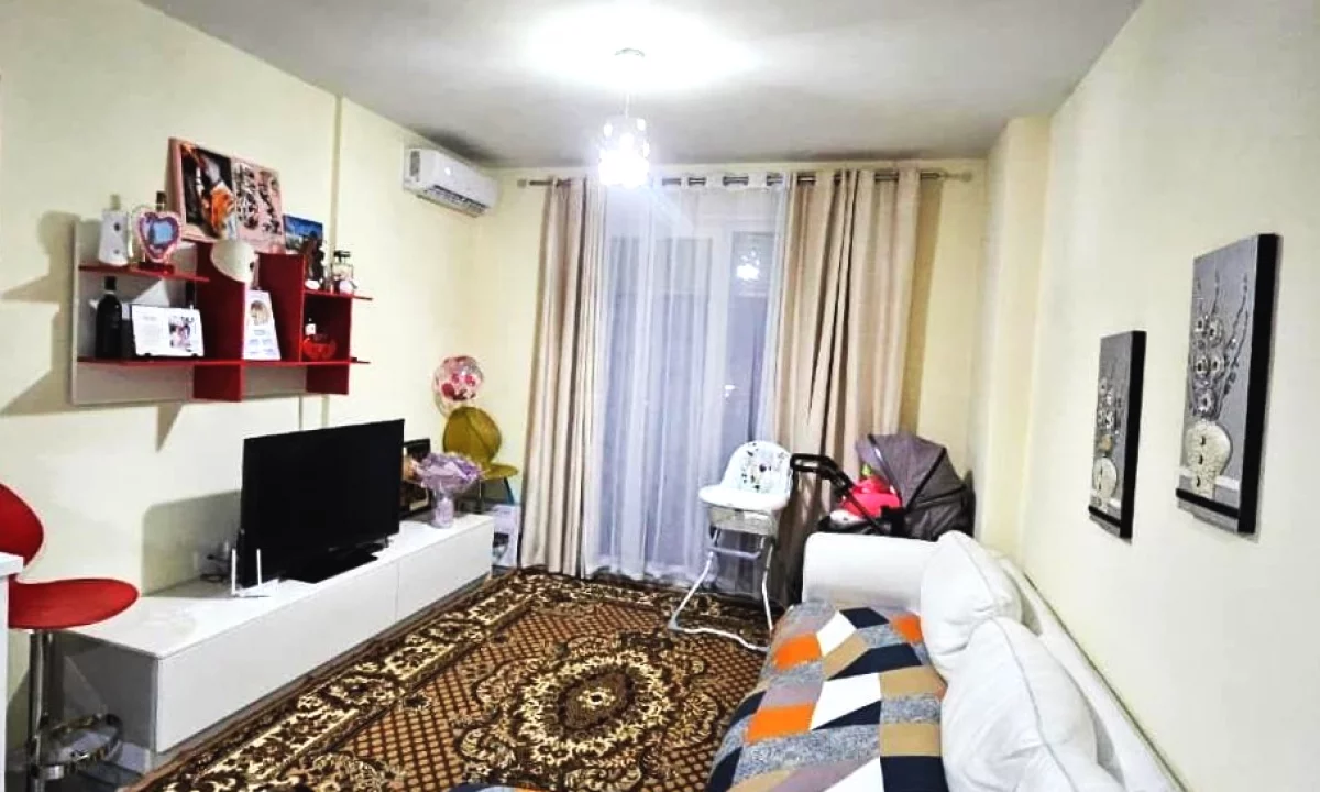 Appartamento in affitto a Tirana 1+1, Arredato