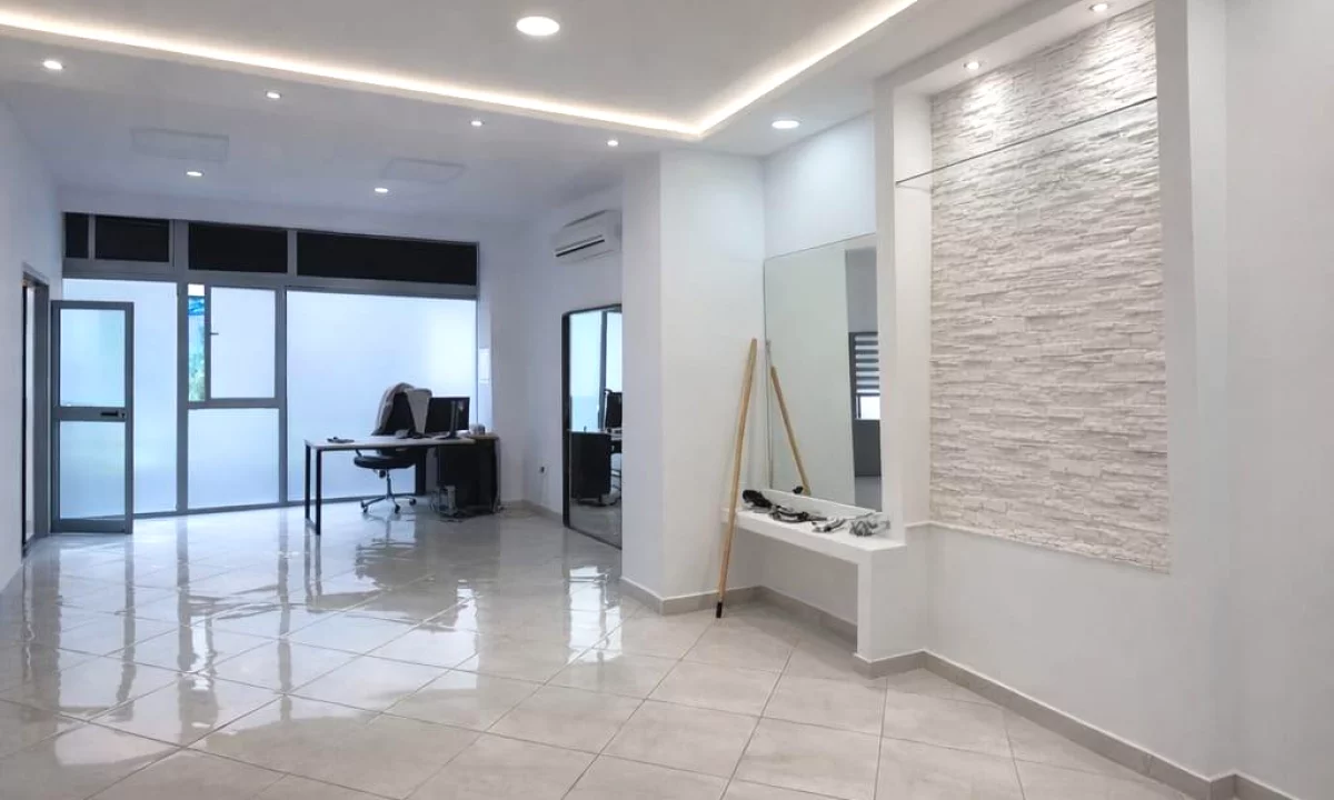 Dyqan Me Shitje Ne Astir ( ID BD1163) Tirane