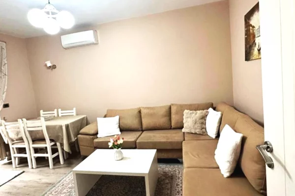 Casa in affitto 2+1 a Tirana - 700 Euro