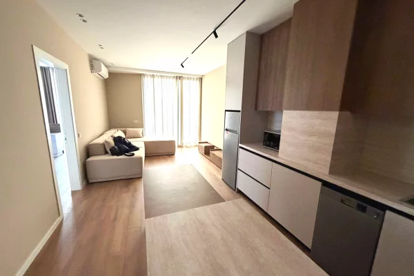 Casa in affitto 2+1 a Tirana - 1,400 Euro