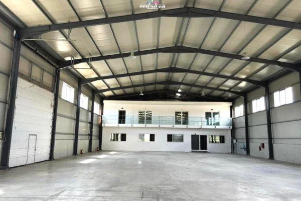 Ambient biznesi me qera 4+1 ne Tirane - 5,500 Euro